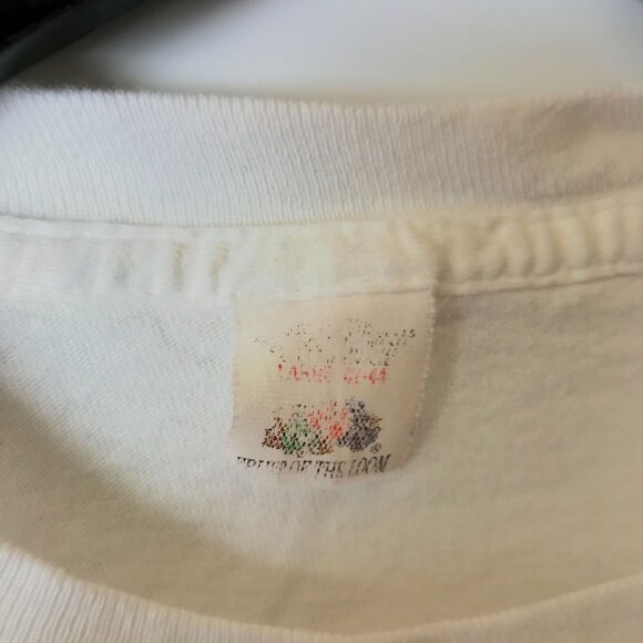 Vintage Autumn Elf T Shirt Fall Leaves Fruit of the Loom Graphic Tee USA White - Picture 6 of 14